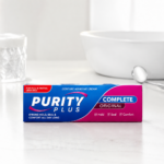 تصویر نمای جلوی چسب دندان مصنوعی Purity Plus Complete Original